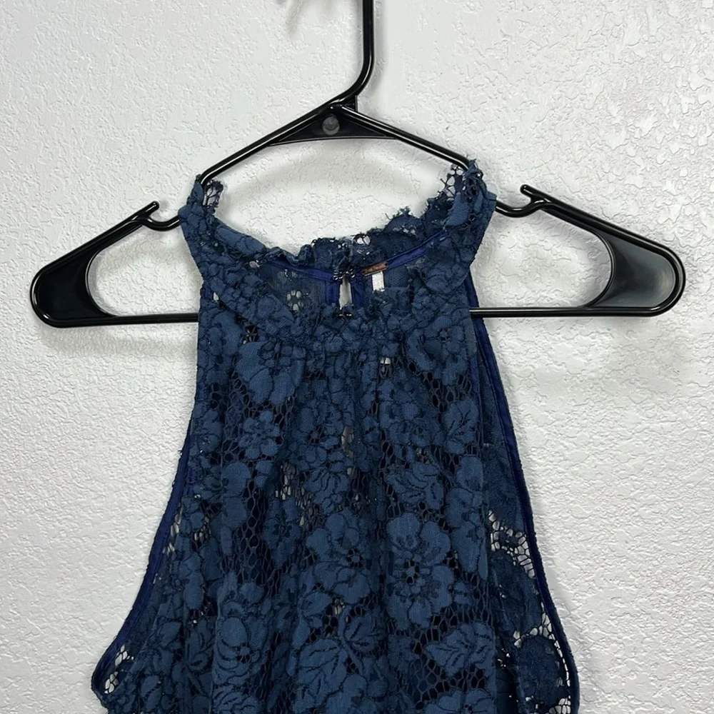 Free People Women's Navy Blue Sweet Meadow Floral Lace Halter Top Summer Sz L